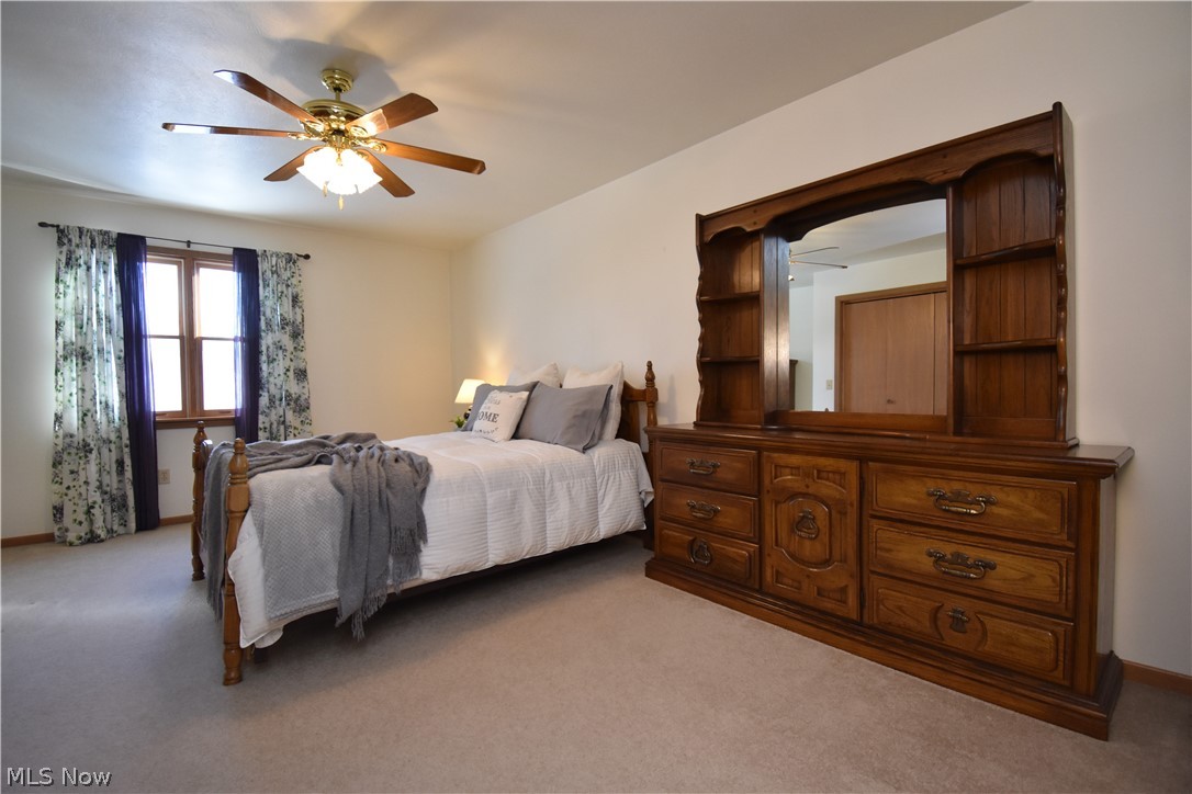 585 Creekside Drive Hubbard OH 44425