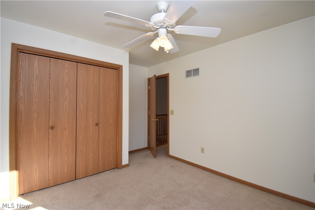 585 Creekside Drive Hubbard OH 44425