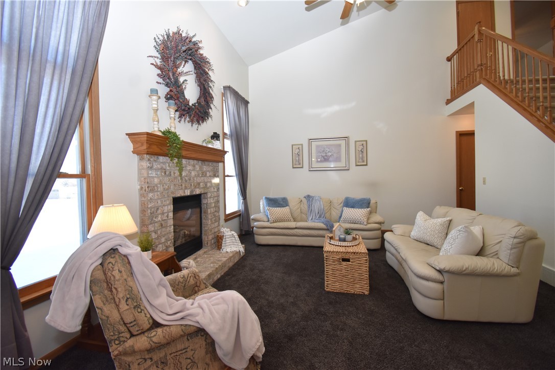 585 Creekside Drive Hubbard OH 44425