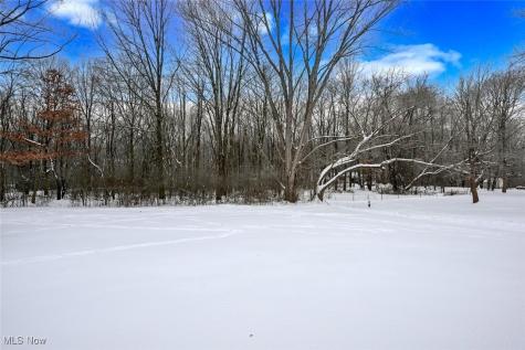 2020 Myersville Road Akron OH 44312