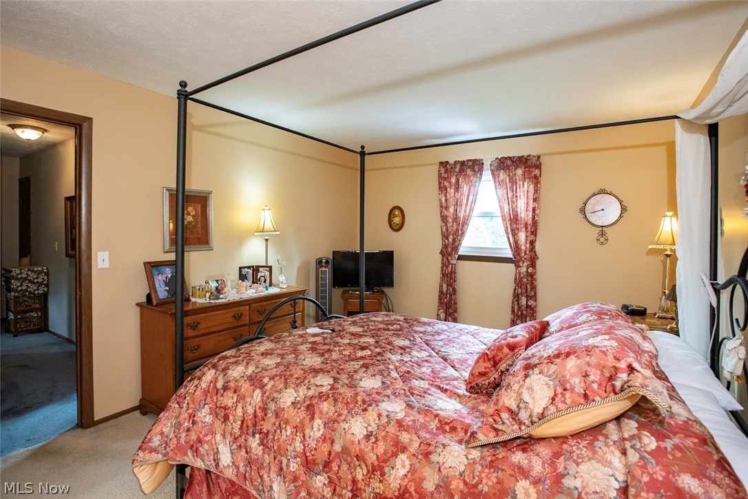 22419 Jonathan Drive Strongsville OH 44149