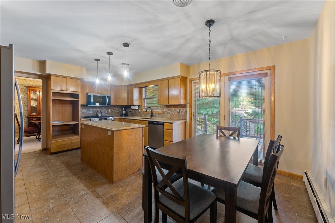 3189 Meadow Lane NE Warren OH 44483