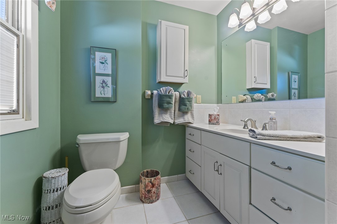 3189 Meadow Lane NE Warren OH 44483