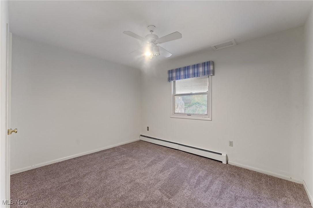 3189 Meadow Lane NE Warren OH 44483