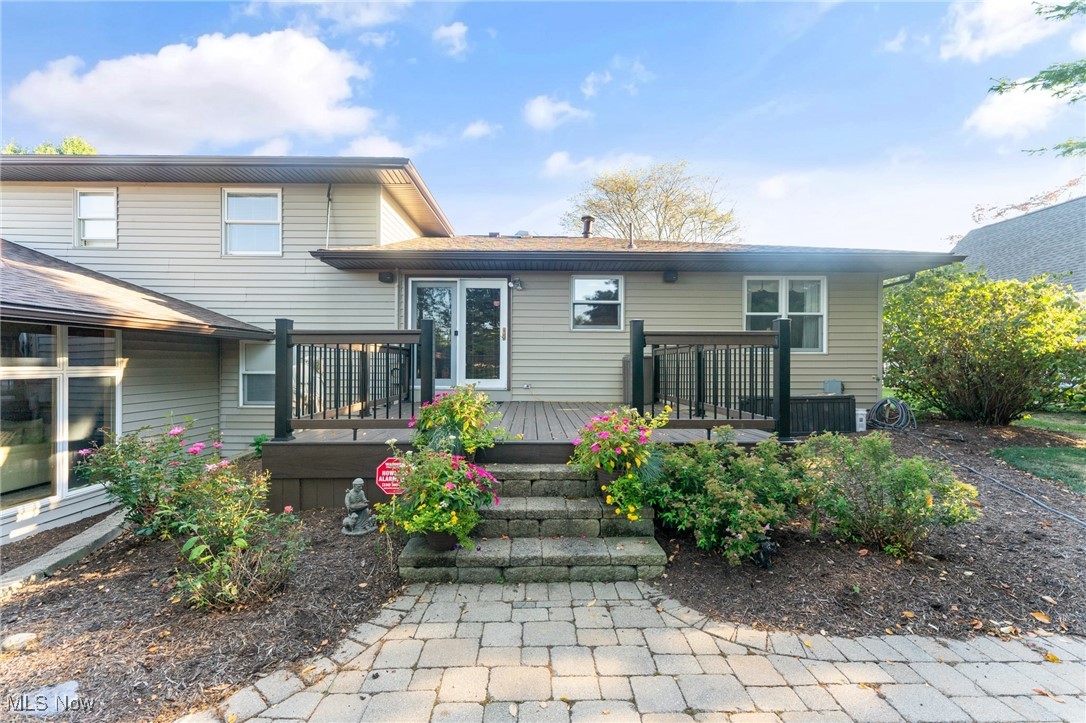 3189 Meadow Lane NE Warren OH 44483