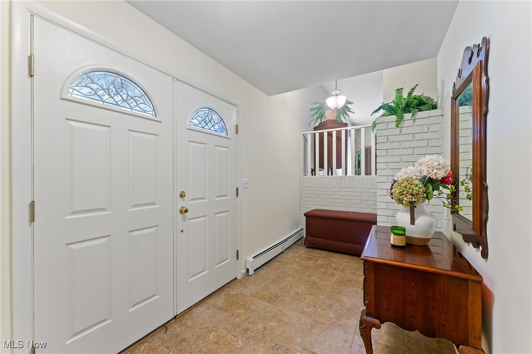 3189 Meadow Lane NE Warren OH 44483