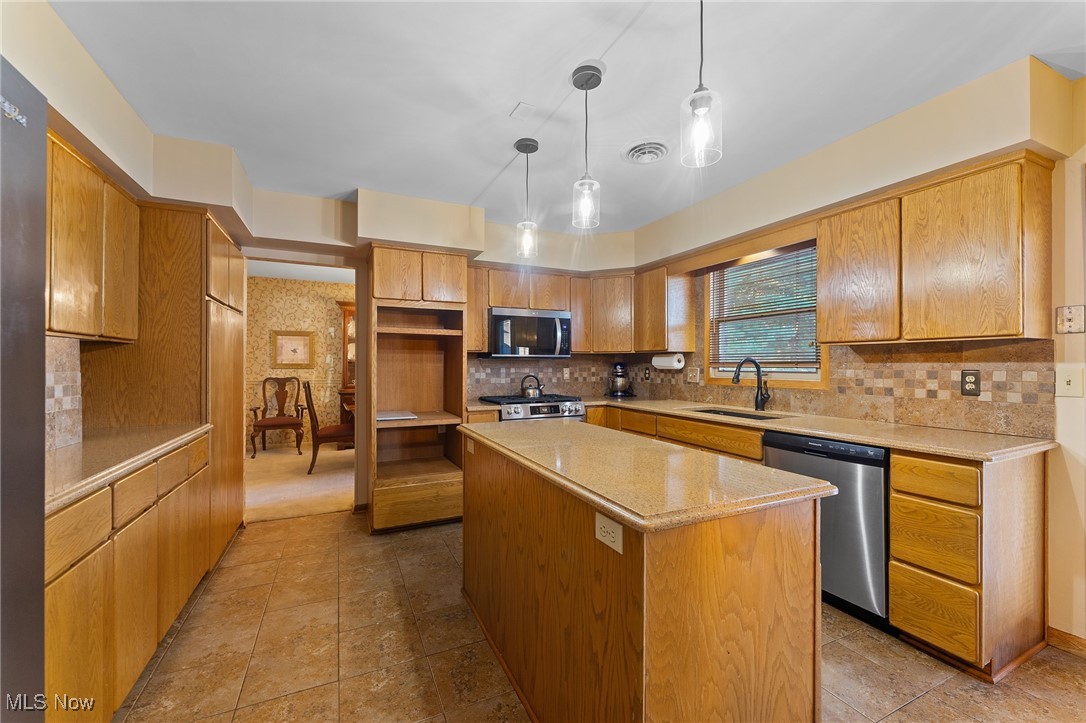 3189 Meadow Lane NE Warren OH 44483