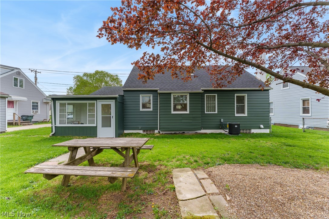 4871 15th Street SW Canton OH 44710