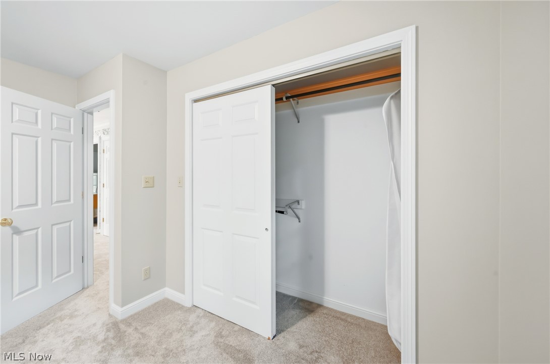 1881 Quaker Lane Salem OH 44460