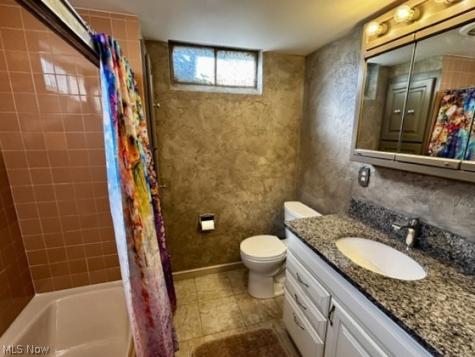 1880 Baker Avenue Akron OH 44312