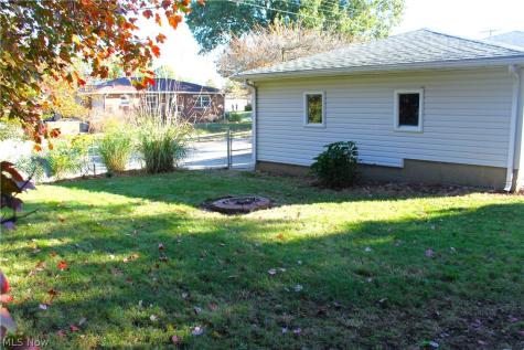 1880 Baker Avenue Akron OH 44312