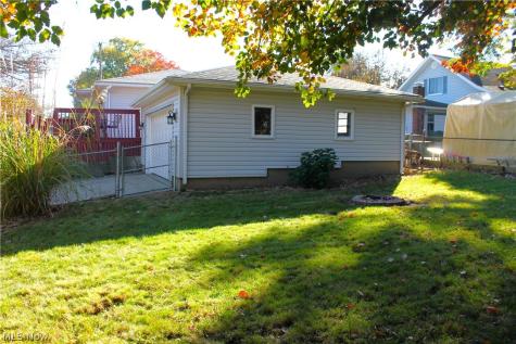 1880 Baker Avenue Akron OH 44312