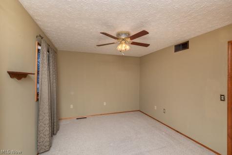 7456 Hidden Glen Drive Amherst OH 44001