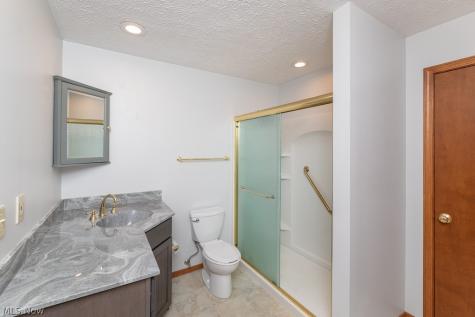 7456 Hidden Glen Drive Amherst OH 44001