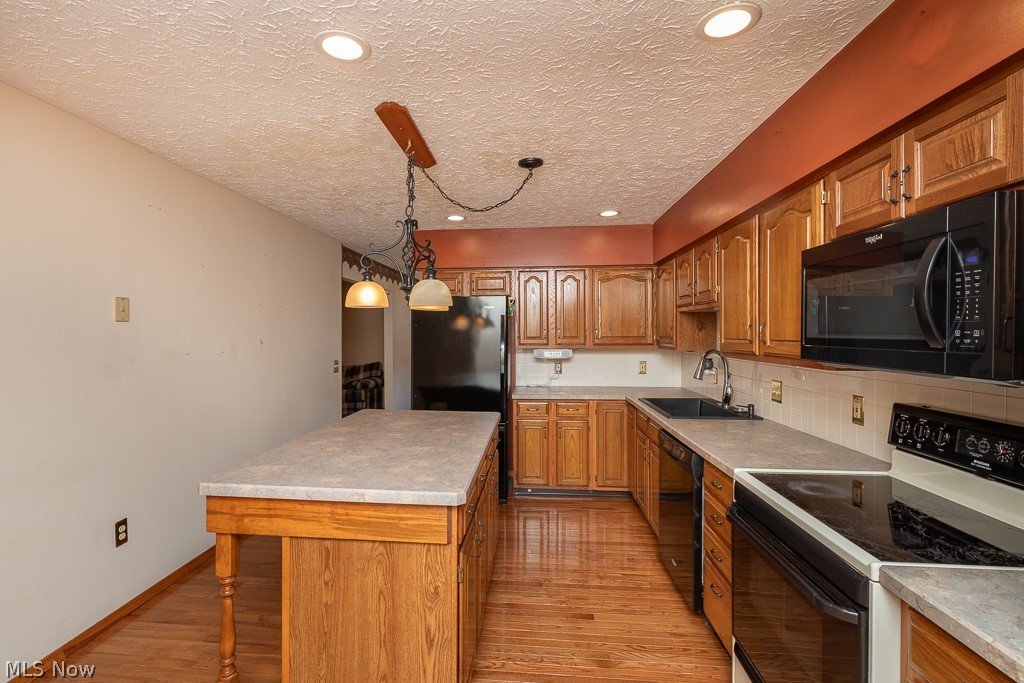 7456 Hidden Glen Drive Amherst OH 44001