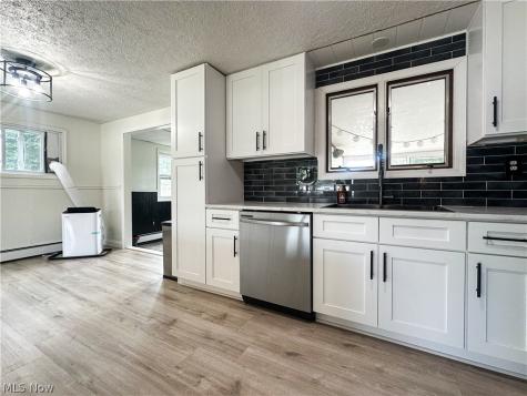 144 Morningside Road Niles OH 44446