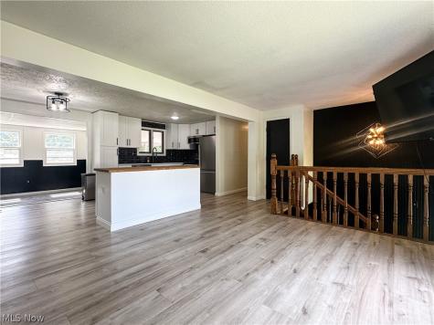 144 Morningside Road Niles OH 44446