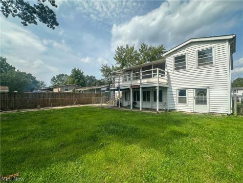 144 Morningside Road Niles OH 44446