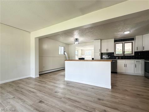 144 Morningside Road Niles OH 44446