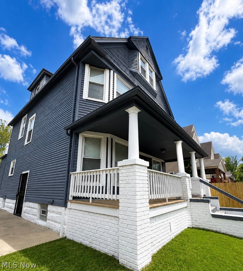 2233 E 80th Street Cleveland OH 44103