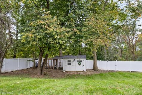 9067 NW Bletchley Avenue NW North Canton OH 44720
