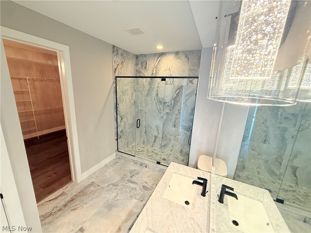 2048 Forest Drive Eastlake OH 44095