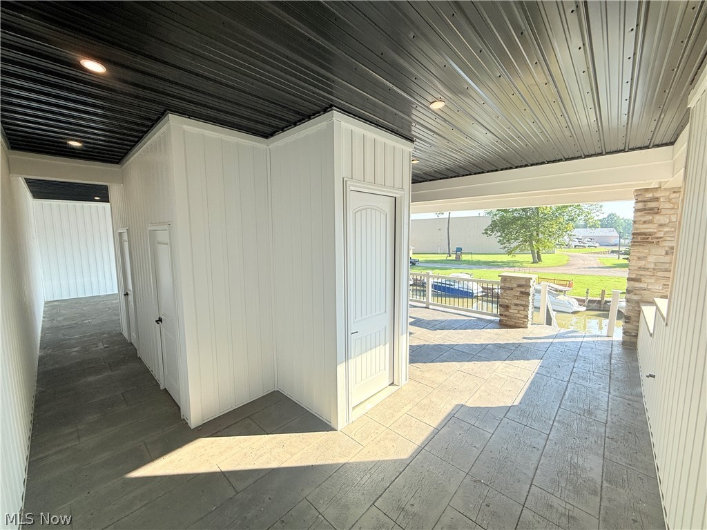 2048 Forest Drive Eastlake OH 44095