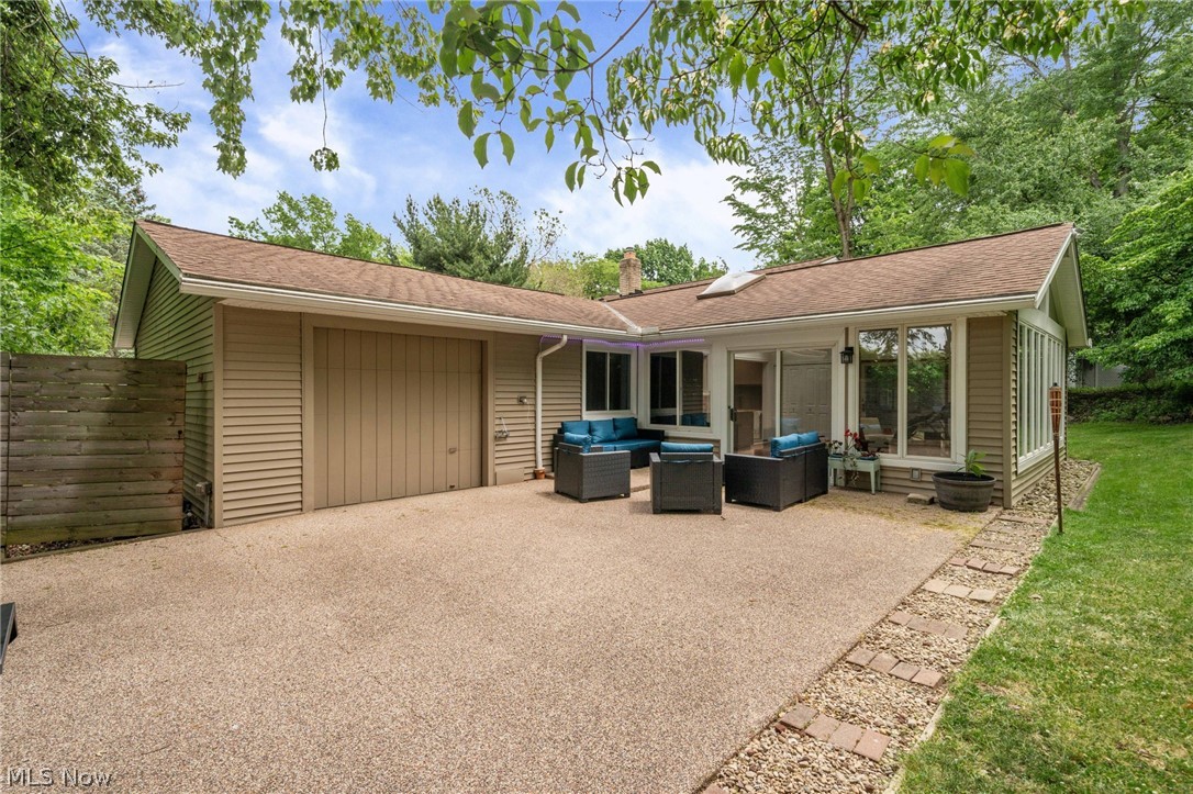 932 Aintree Park Drive Mayfield Village OH 44143
