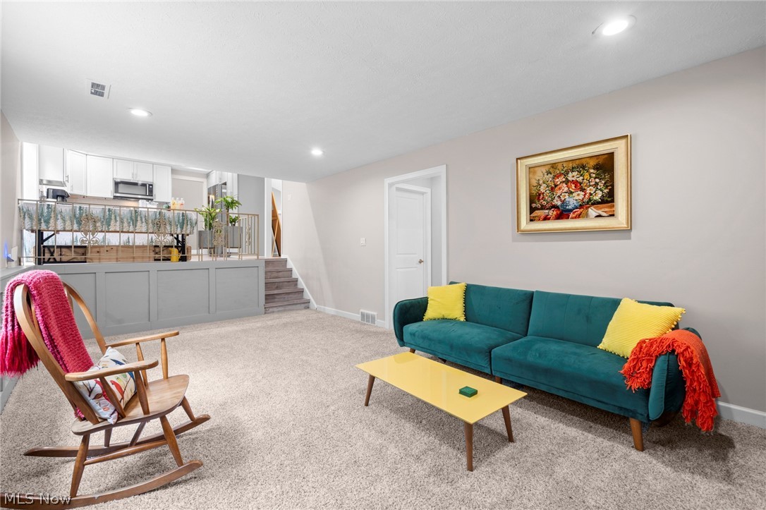 932 Aintree Park Drive Mayfield Village OH 44143