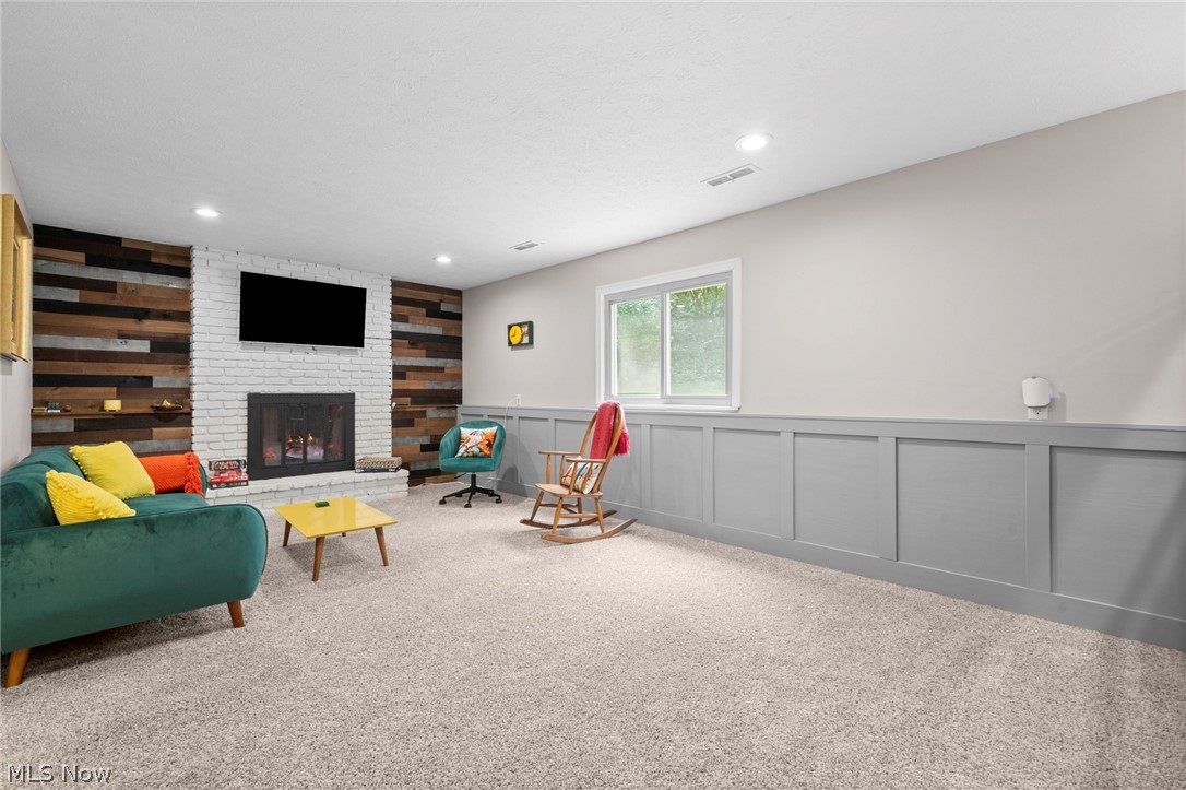 932 Aintree Park Drive Mayfield Village OH 44143