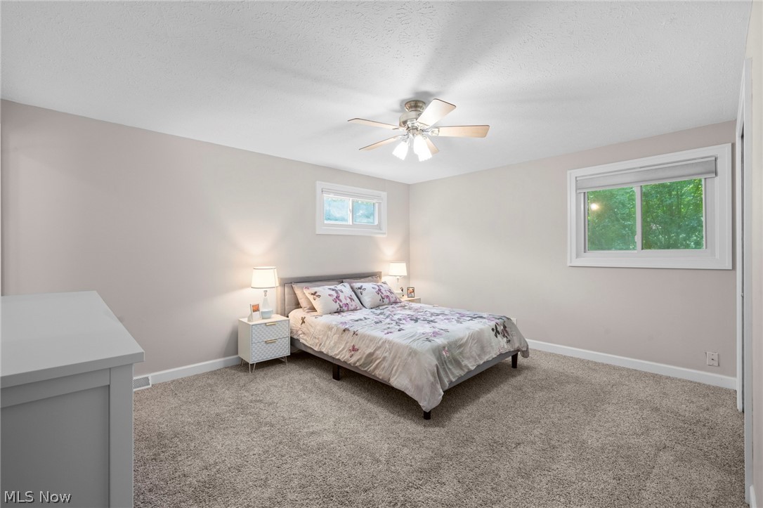 932 Aintree Park Drive Mayfield Village OH 44143