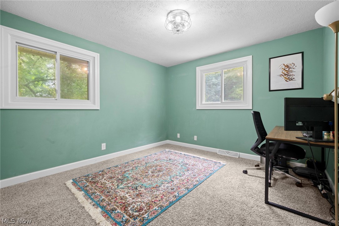 932 Aintree Park Drive Mayfield Village OH 44143