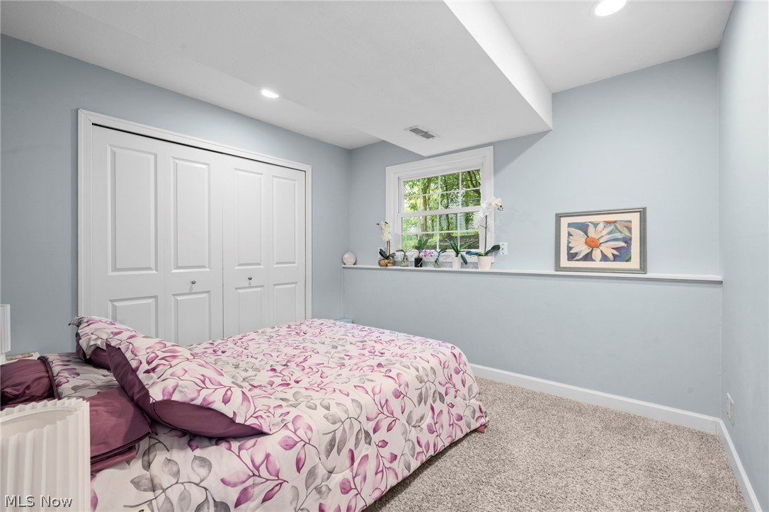 932 Aintree Park Drive Mayfield Village OH 44143
