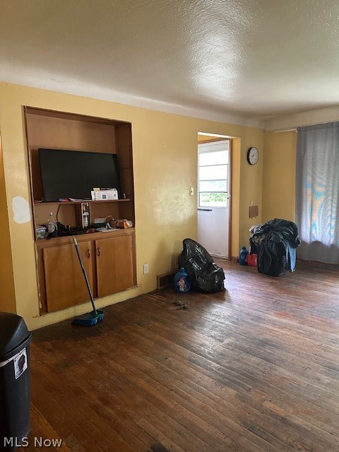 207 Forbes Road Bedford OH 44146