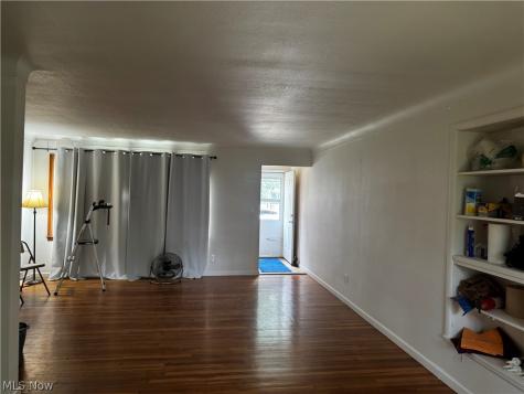 30107 Thomas Street Willowick OH 44095