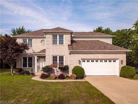 4754 Belmont Drive Avon OH 44011