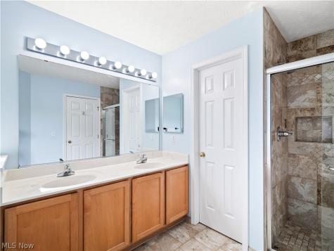 4754 Belmont Drive Avon OH 44011