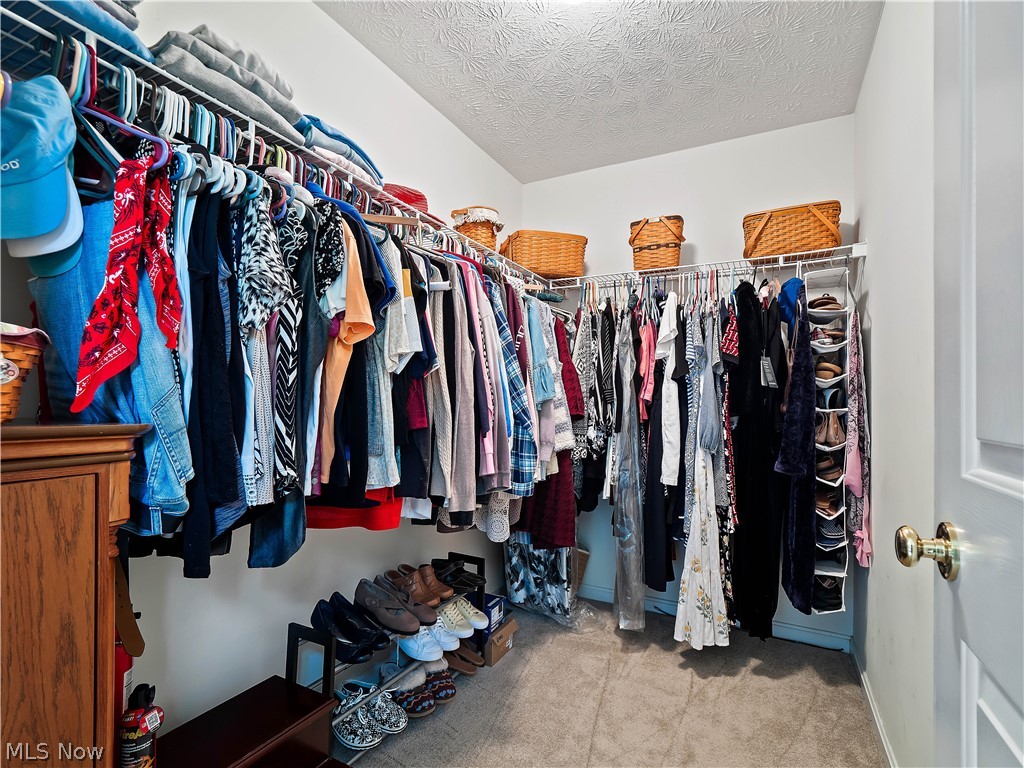 4754 Belmont Drive Avon OH 44011