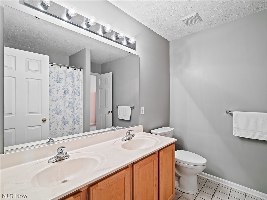 4754 Belmont Drive Avon OH 44011