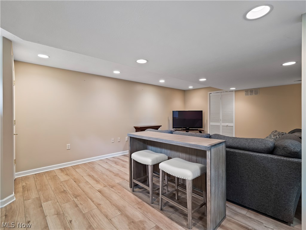 4754 Belmont Drive Avon OH 44011