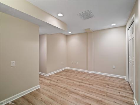 4754 Belmont Drive Avon OH 44011