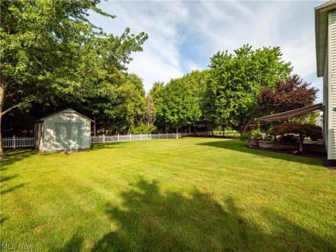4754 Belmont Drive Avon OH 44011