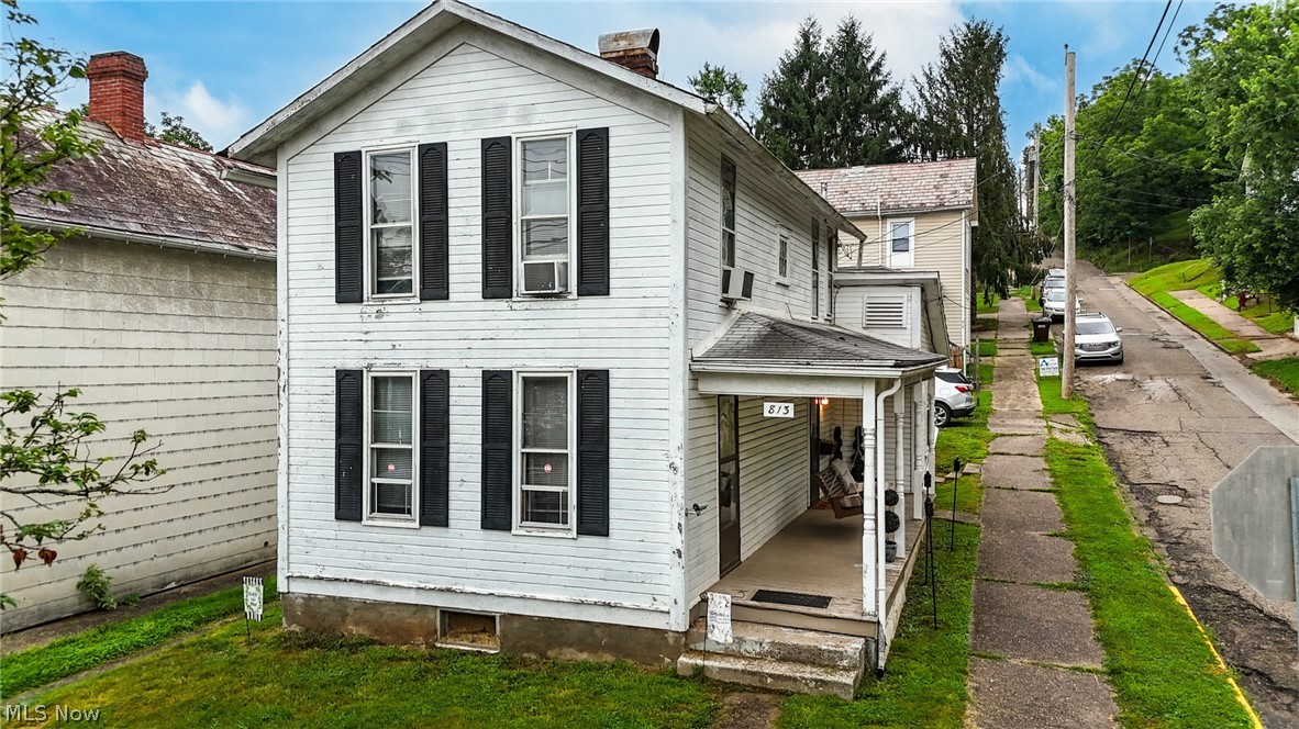 813 Warren Street Marietta OH 45750