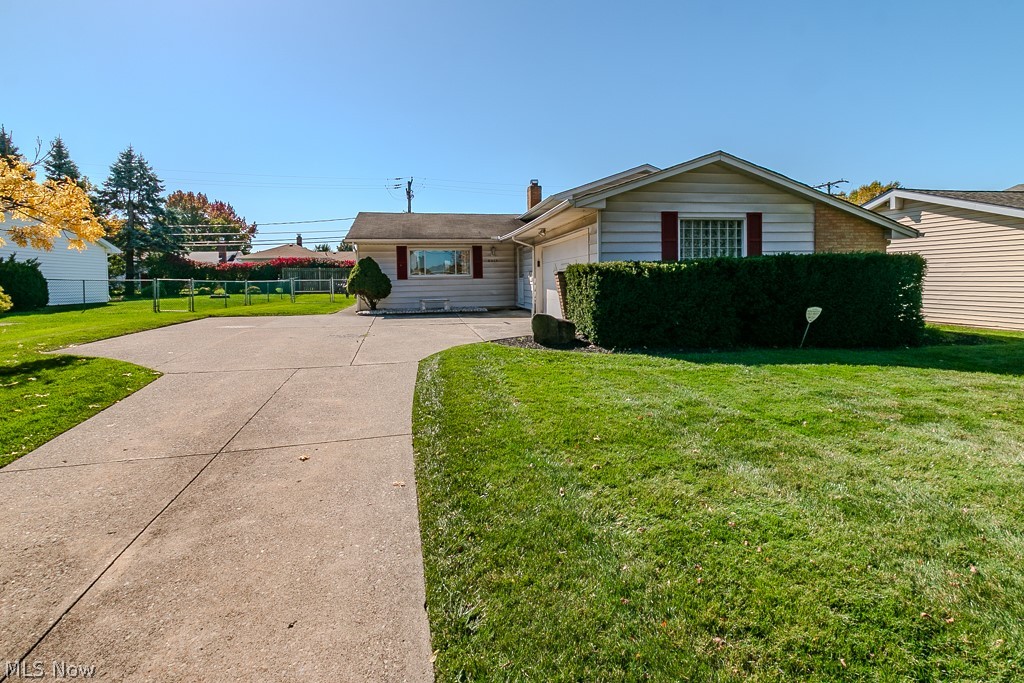 6372 Ridgebury Boulevard Mayfield Heights OH 44124