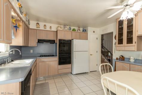 6372 Ridgebury Boulevard Mayfield Heights OH 44124