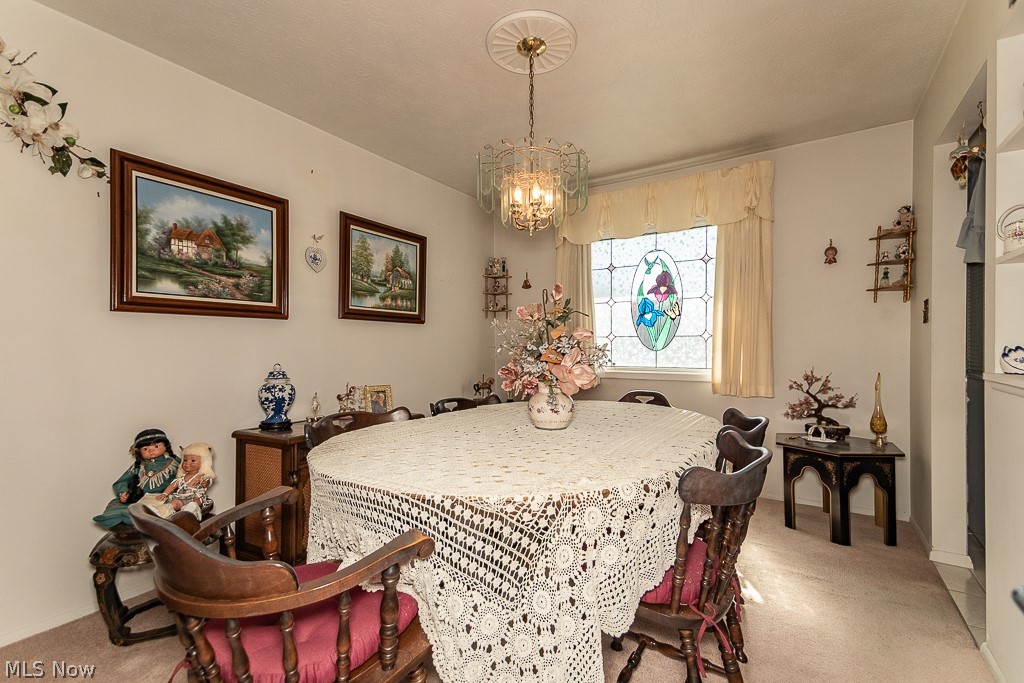 6372 Ridgebury Boulevard Mayfield Heights OH 44124