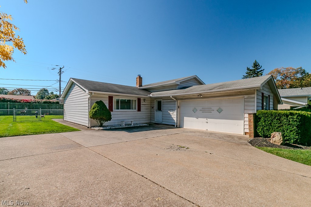 6372 Ridgebury Boulevard Mayfield Heights OH 44124
