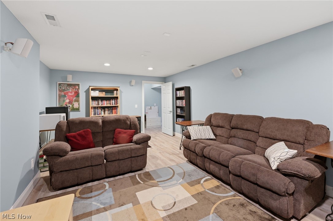 9555 S Brown Road Chardon OH 44024
