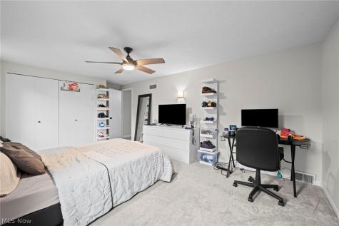 4542 Briarcliff Trail Copley OH 44321