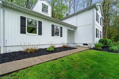 4542 Briarcliff Trail Copley OH 44321